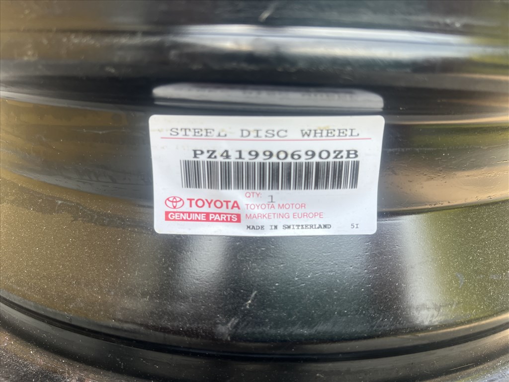 TOYOTA AYGO lemezfelni eladó 3. kép