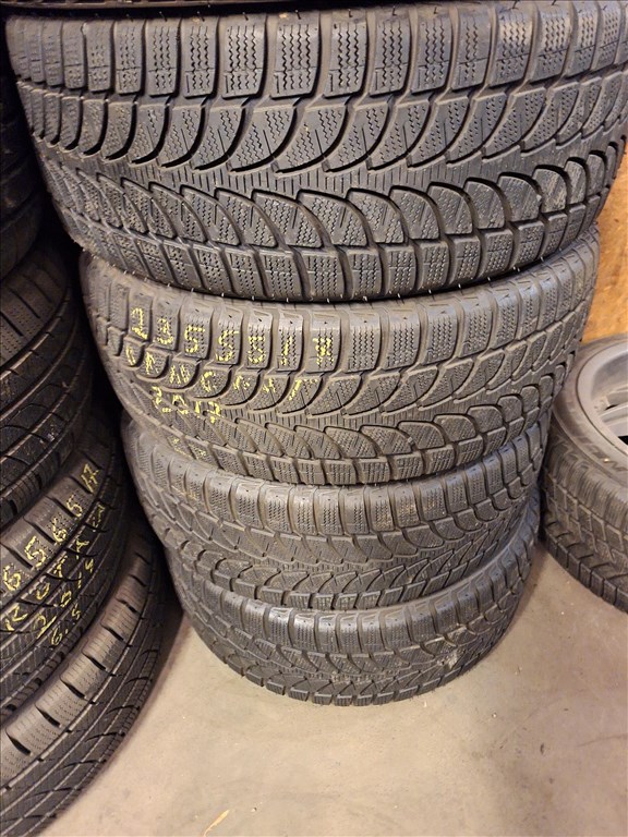  235/55/17"  Bridgestone téli gumi  2. kép