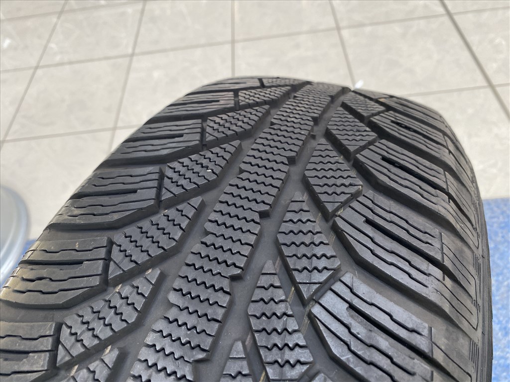 (3810) BMW 18 gyári alufelni felni, 5x120, 235/60 R18 téli gumi, X5 3. kép