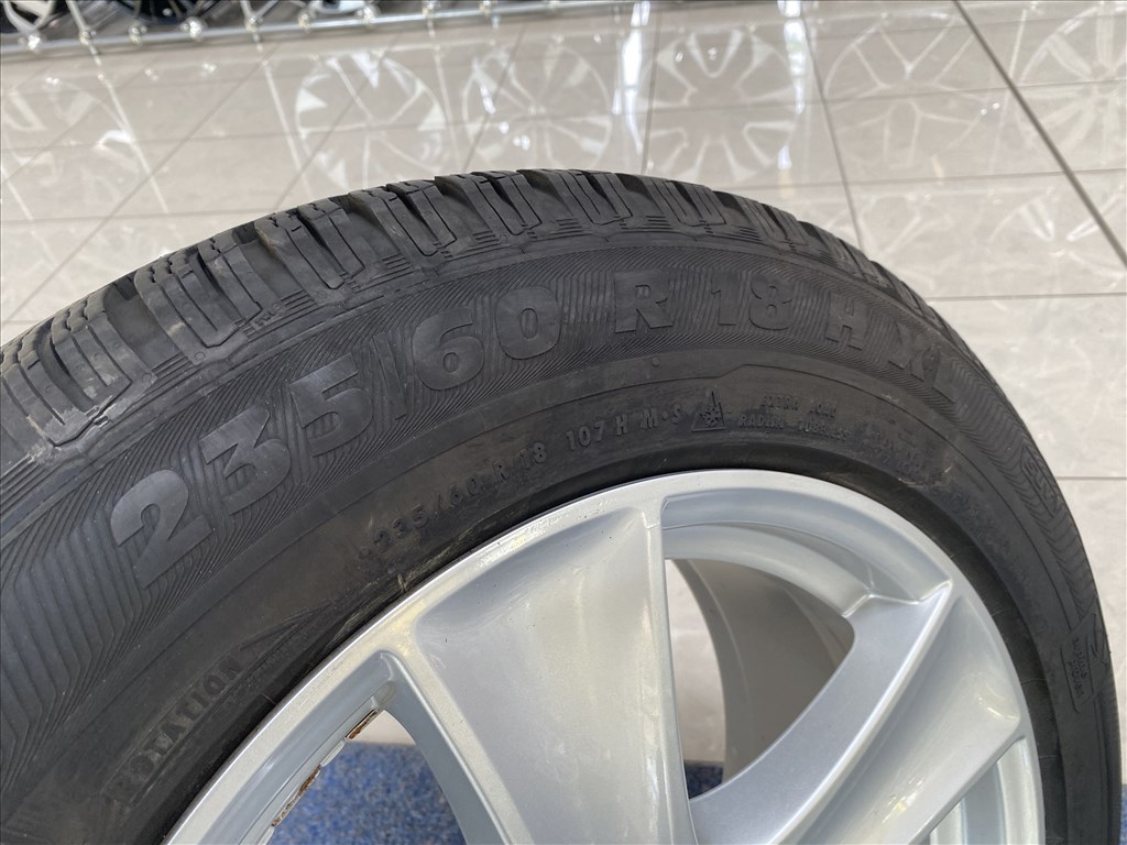 (3810) BMW 18 gyári alufelni felni, 5x120, 235/60 R18 téli gumi, X5 4. kép