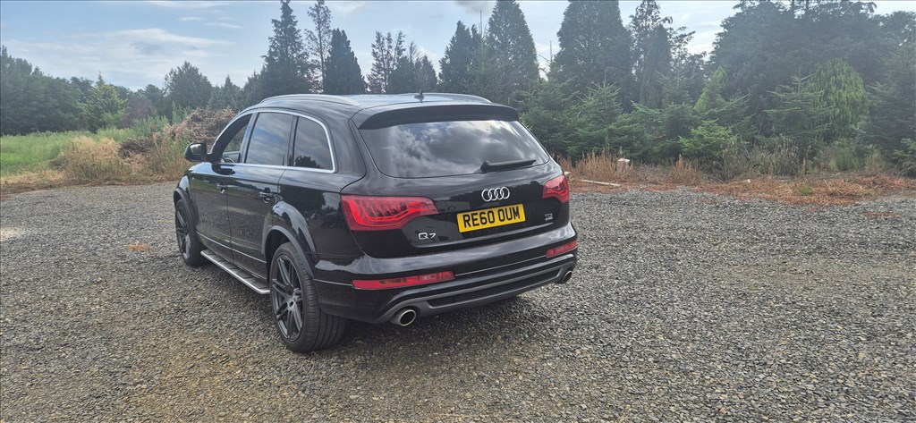 Audi Q7 (4L) bontott alkatrészei 3. kép