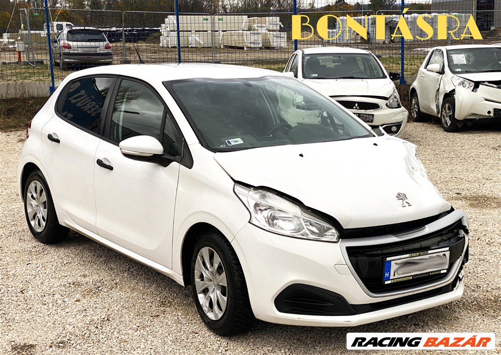 Bontásra:  Peugeot 208 I jobb hátsó negyed  vf3crbhw6gt100219 psabh021jbha3145549 3. kép