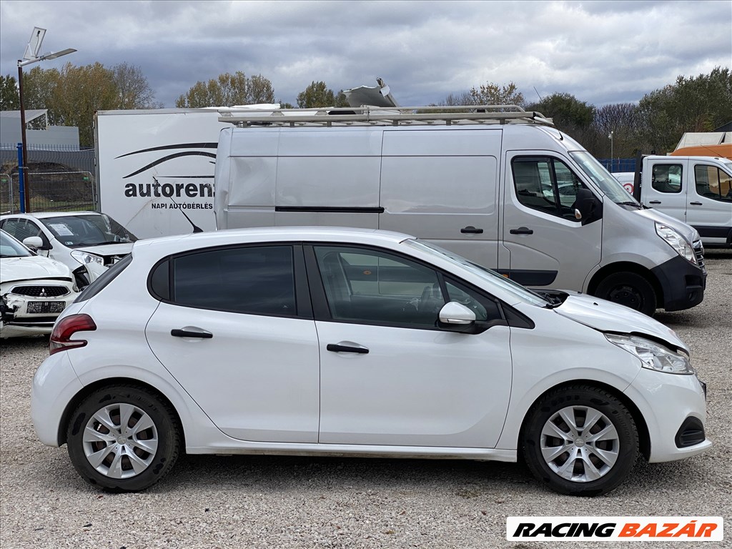 Bontásra:  Peugeot 208 I jobb hátsó negyed  vf3crbhw6gt100219 psabh021jbha3145549 1. kép