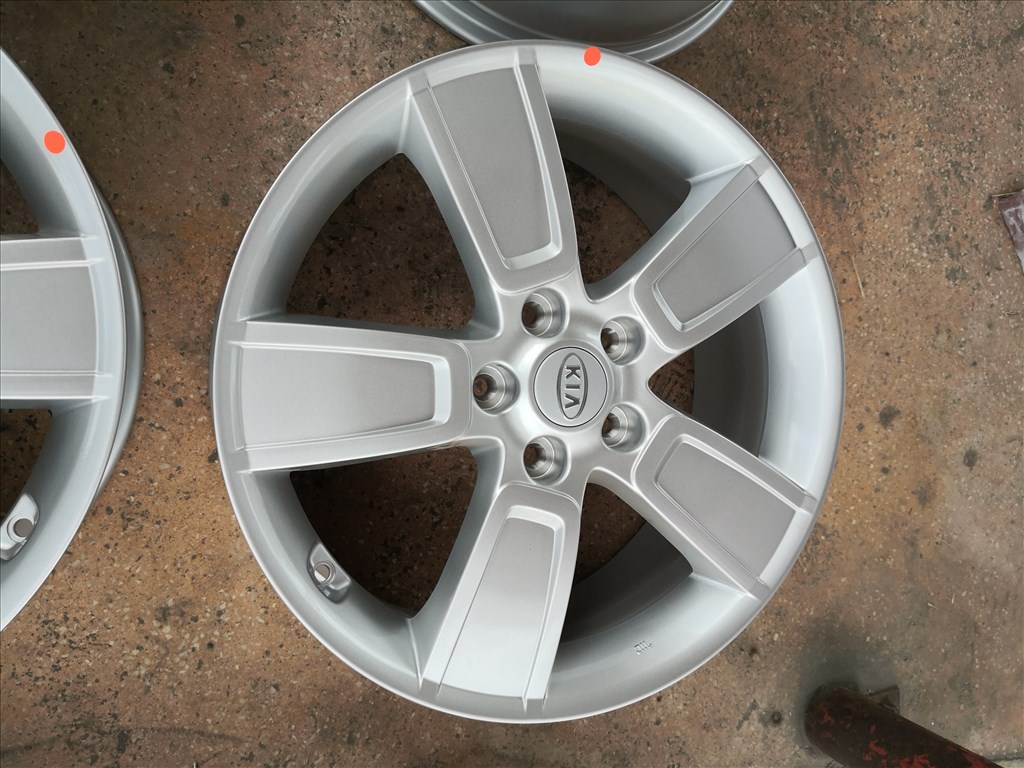 5x114,3 18 ÚJ!! Gyári Kia alufelni 140000ft a 4db/11/ 1. kép