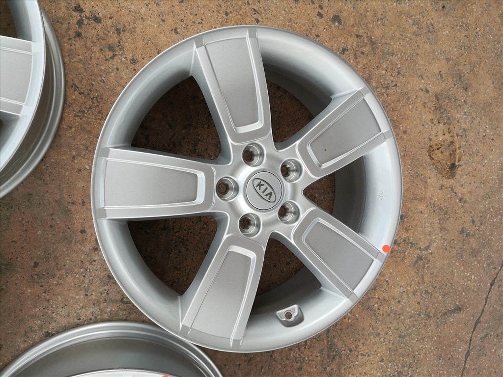 5x114,3 18 ÚJ!! Gyári Kia alufelni 140000ft a 4db/11/ 4. kép