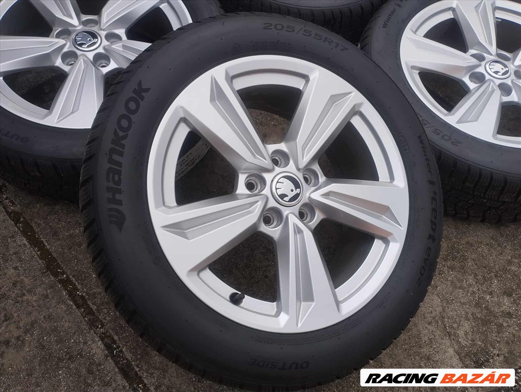 5x112 17 Skoda Octavia gyári - 205/55 r17 " Hankook téli dot24 VW Audi 1. kép