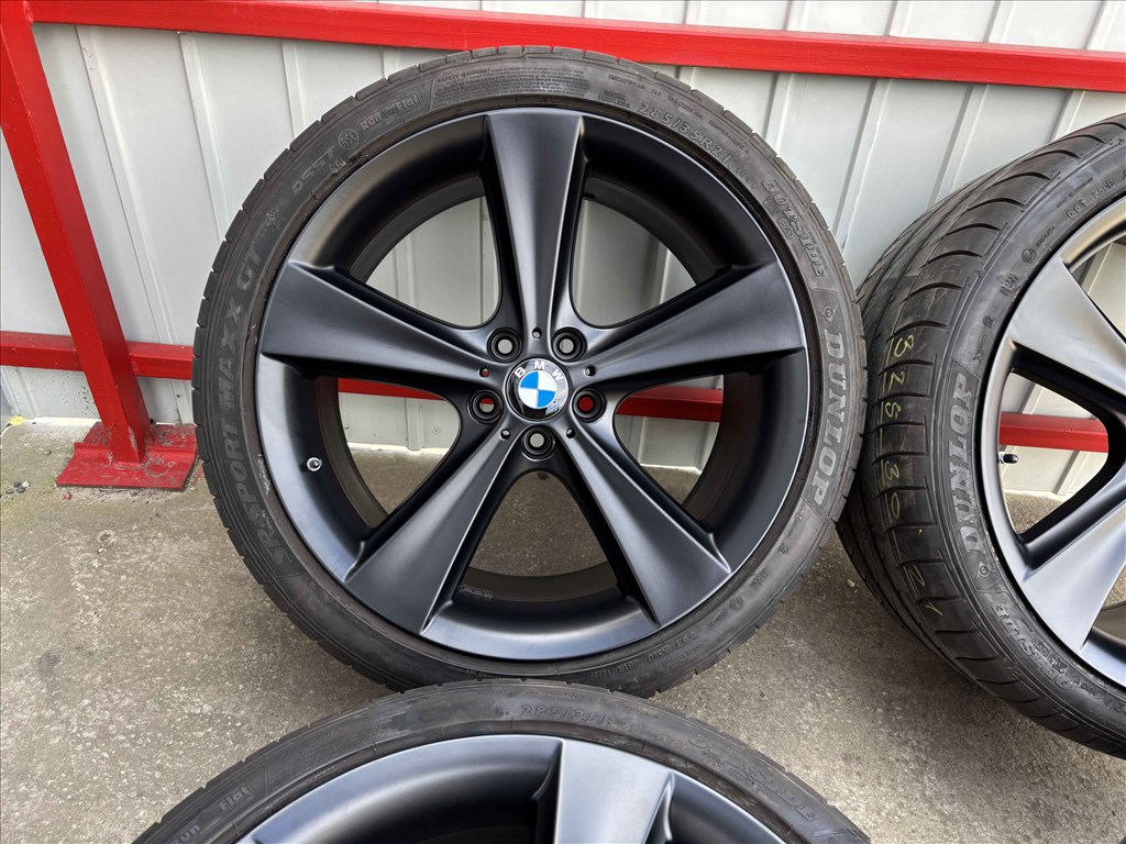 BMW X5 F15 21" 5x120 kétszéles alufelni nyárigumival 21 coll F16 X6 2. kép