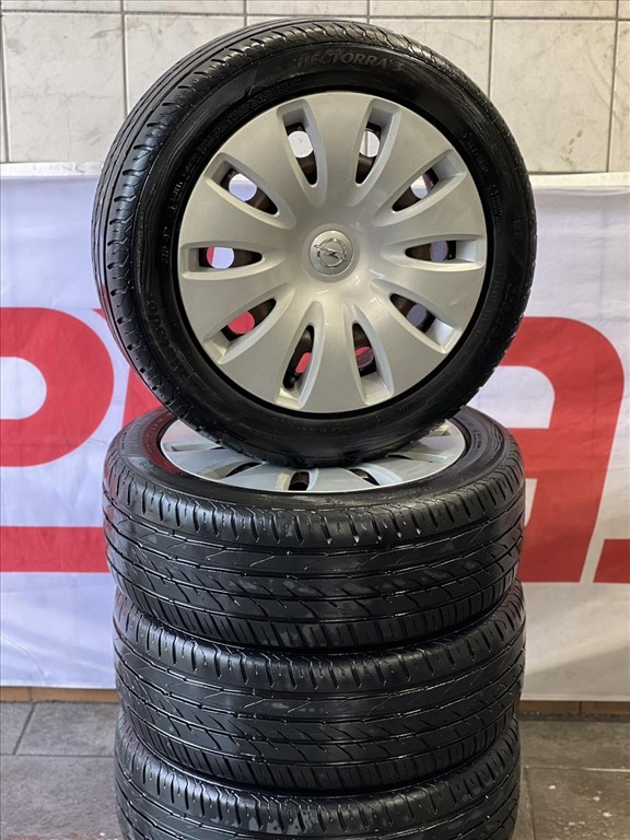 Opel Insignia 5X120  225/50 R17 Matador újszerű gumikkal 1. kép