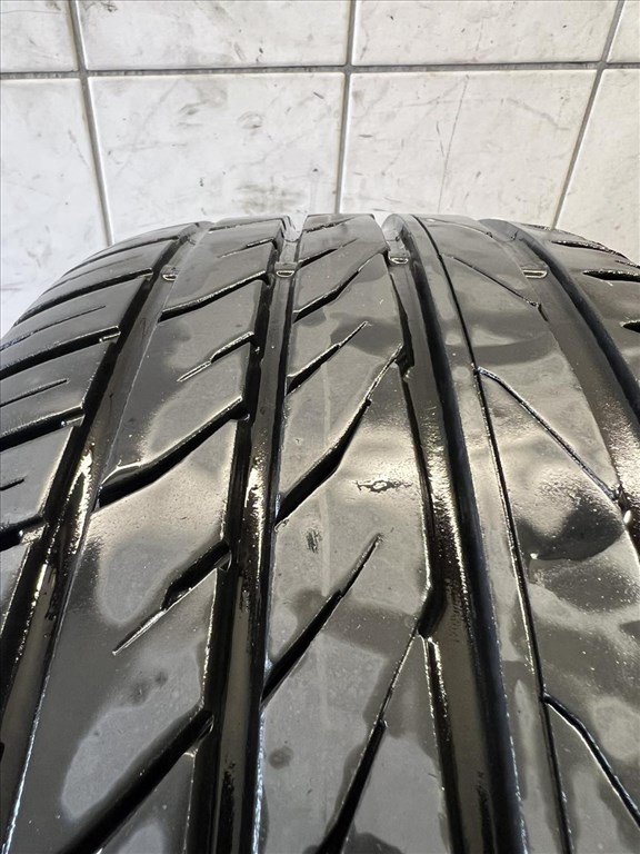 Opel Insignia 5X120  225/50 R17 Matador újszerű gumikkal 7. kép