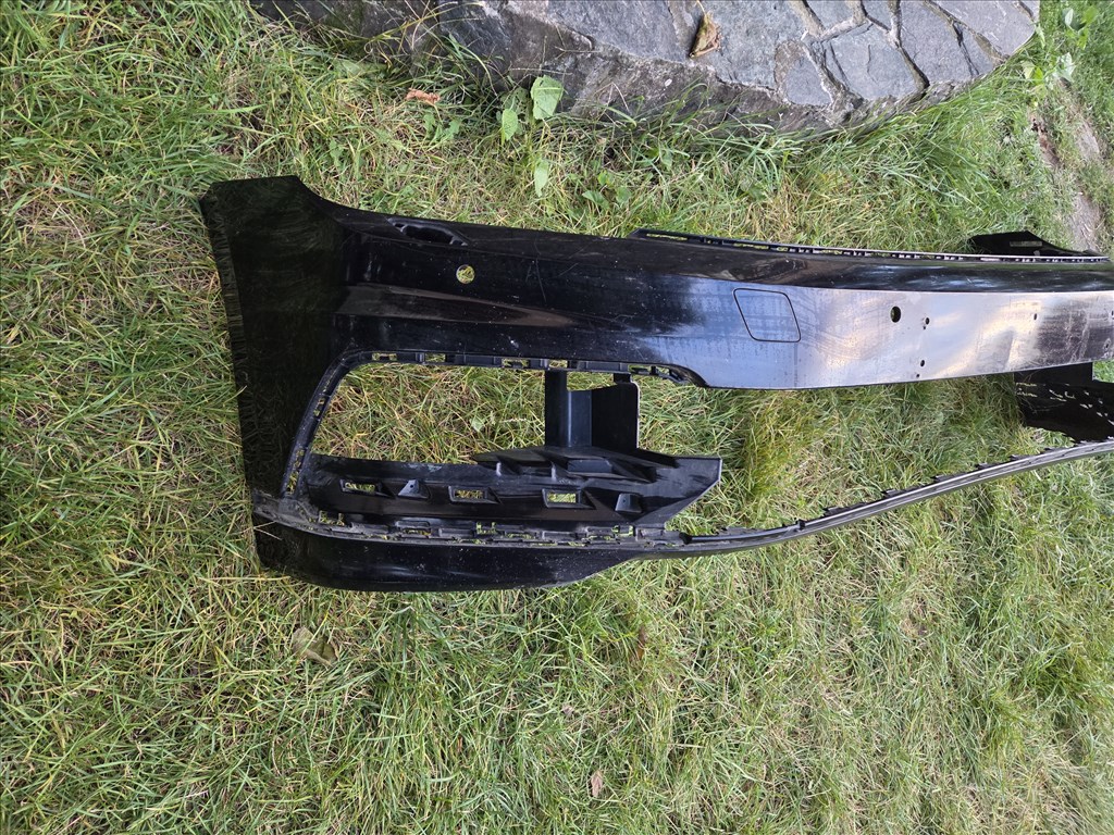 Volkswagen VW Passat B8 R-line első lökhárító 3G0807221D 2. kép