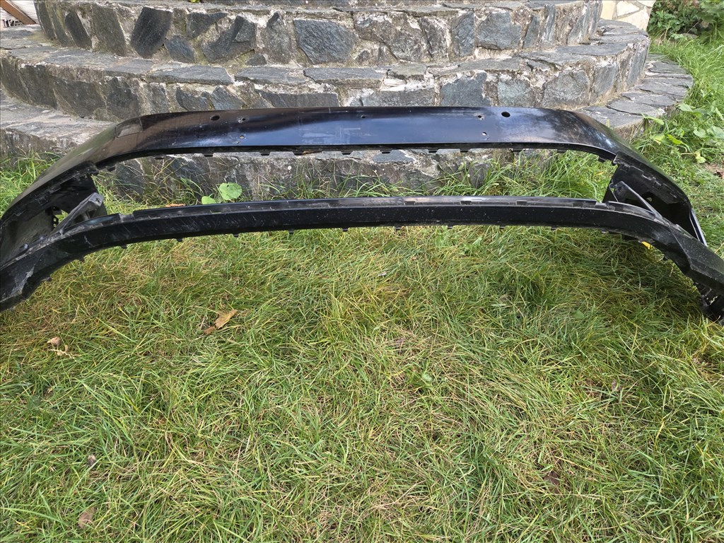 Volkswagen VW Passat B8 R-line első lökhárító 3G0807221D 4. kép