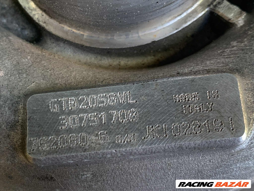 Volvo 2.4 D5 turbó  gtb2056vl 30751708 3. kép