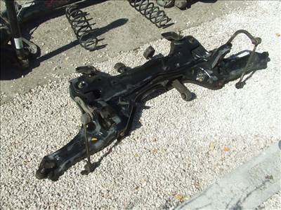 Skoda Fabia III első bölcső 