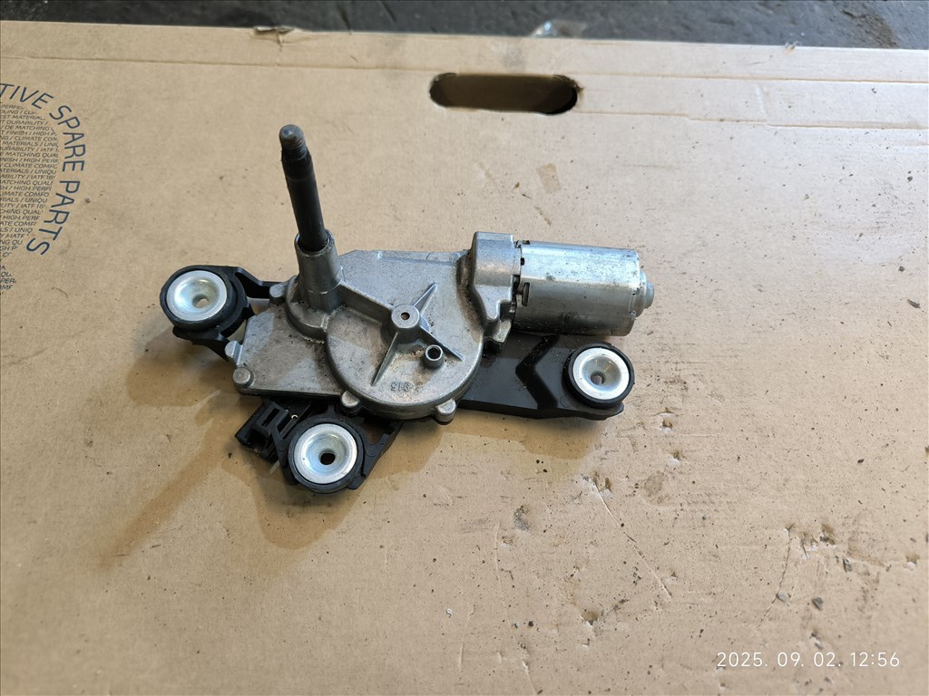 Ford focus mk2 hátsó ablaktörlő motor  3m51r17k441ae 1. kép