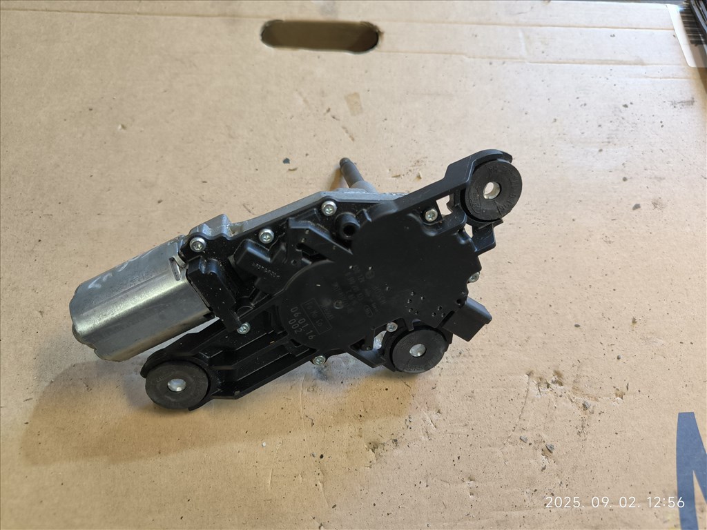 Ford focus mk2 hátsó ablaktörlő motor  3m51r17k441ae 2. kép