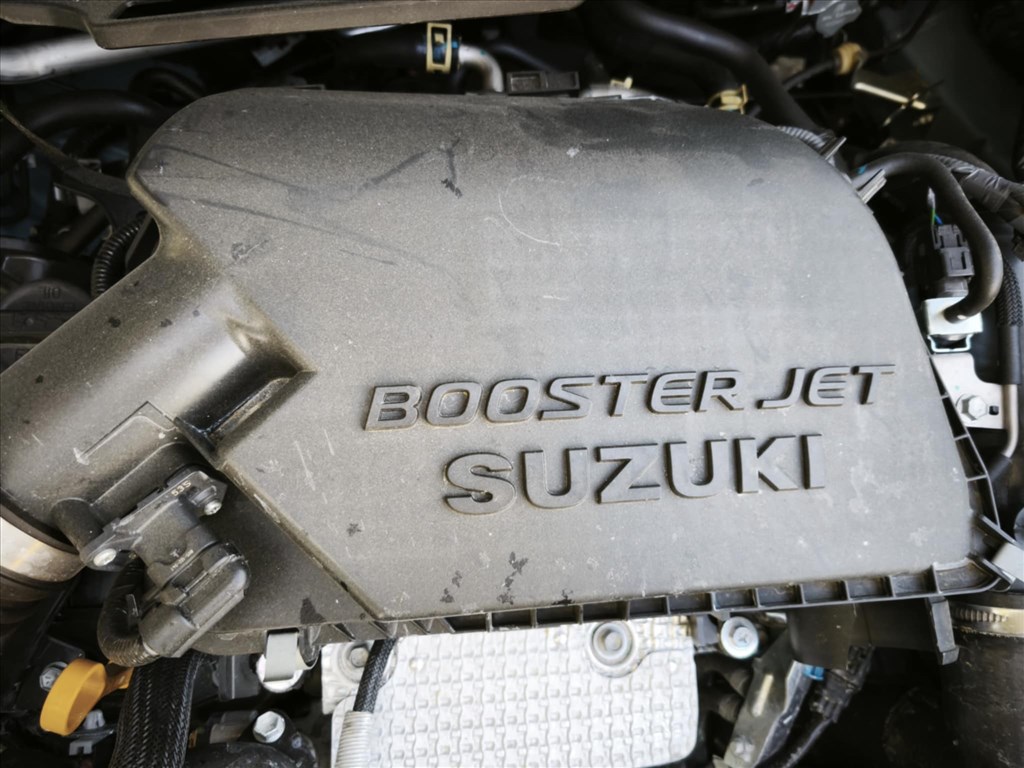 2023 Suzuki Vitara 1,4 Hybrid, manuális -  balkormányos jármű ÉRKEZETT bontási céllal! 10. kép