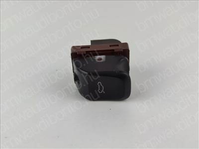 AUDI A4 B8 (8K2) Csomagtérajtó nyitó kapcsoló (elektromos) (8K0959831A)