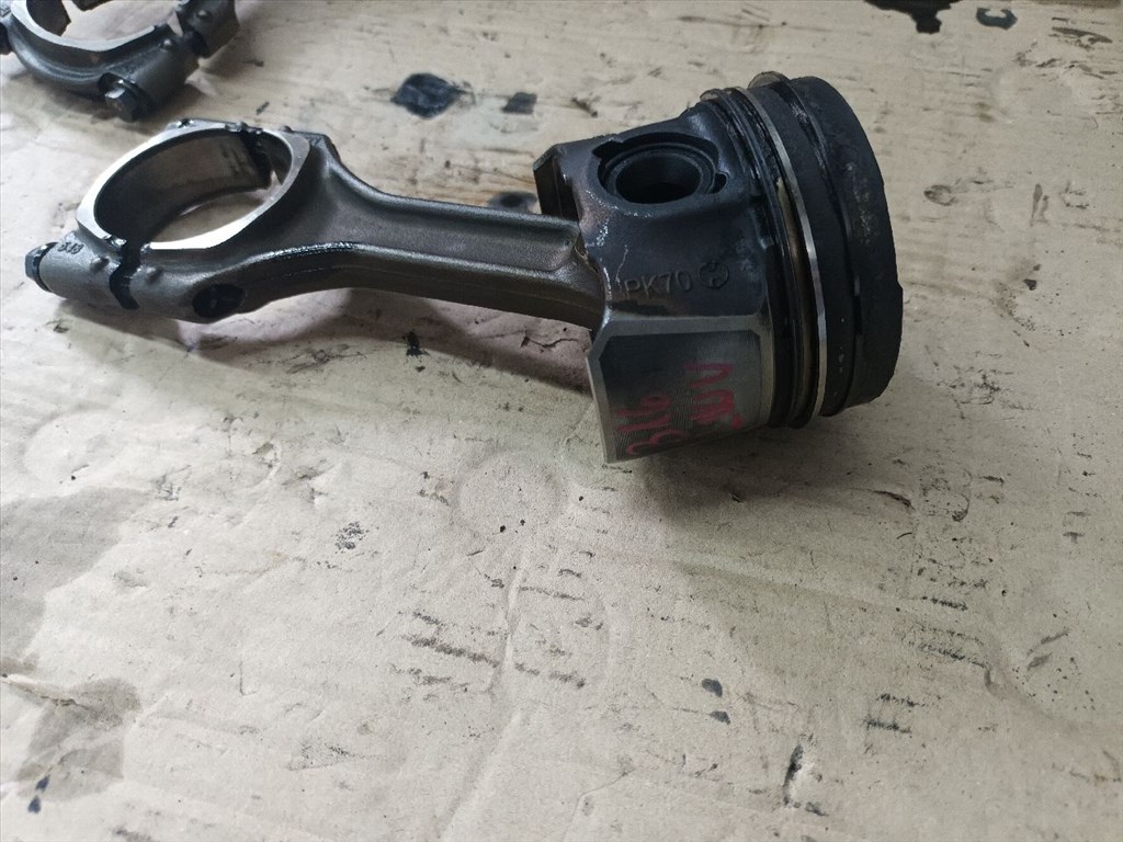 Opel Astra K 1.6 CDTI Dugattyú és Hajtókar 8205 ,  0687776302-b16-lwv 1. kép