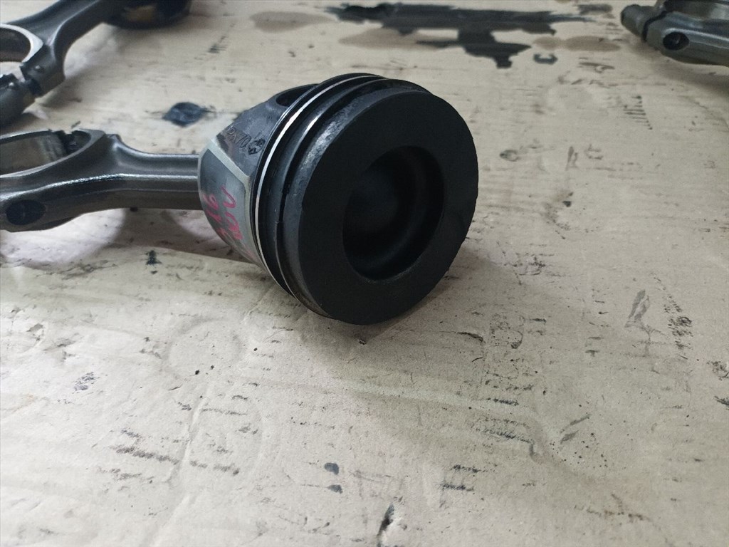 Opel Astra K 1.6 CDTI Dugattyú és Hajtókar 8205 ,  0687776302-b16-lwv 2. kép