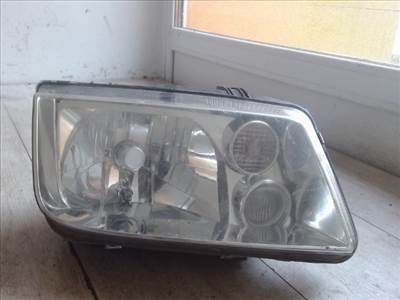 VOLKSWAGEN BORA Jobb első fényszóró