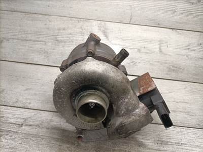 BMW 318d - Turbó  13519495