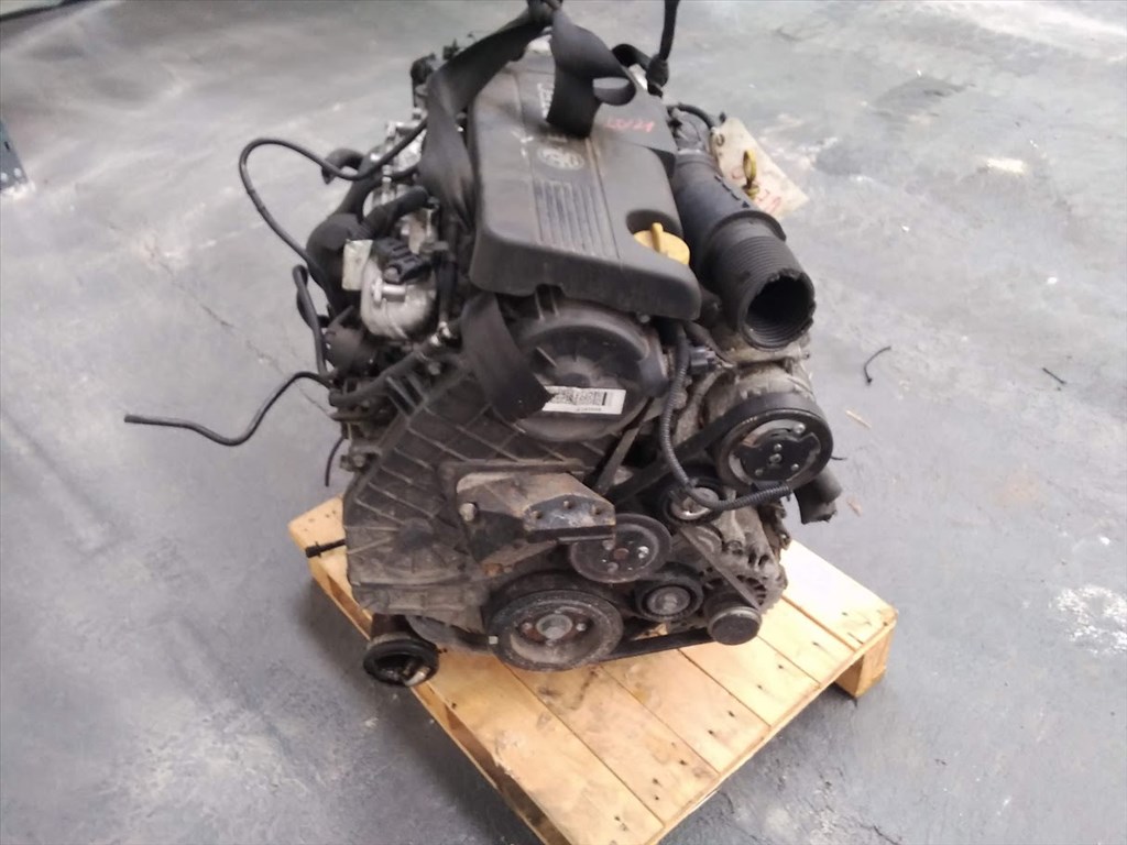 Opel A17DT bontott motor  1. kép