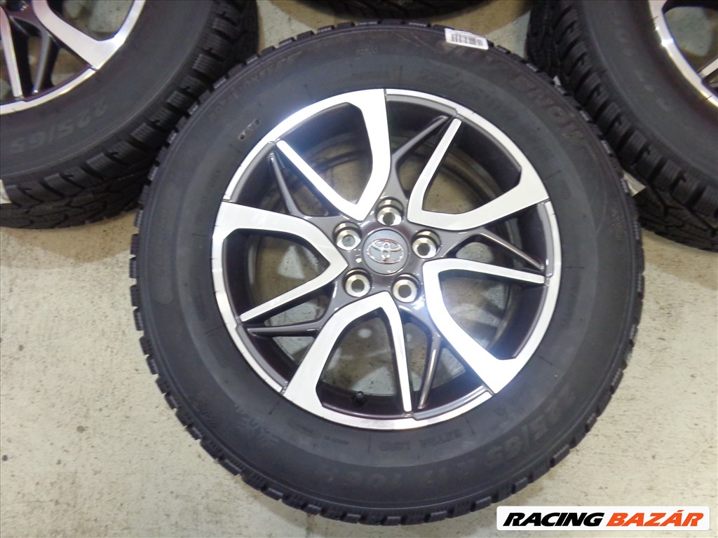 Toyota Rav4 új gyári téli garnitúra  2. kép