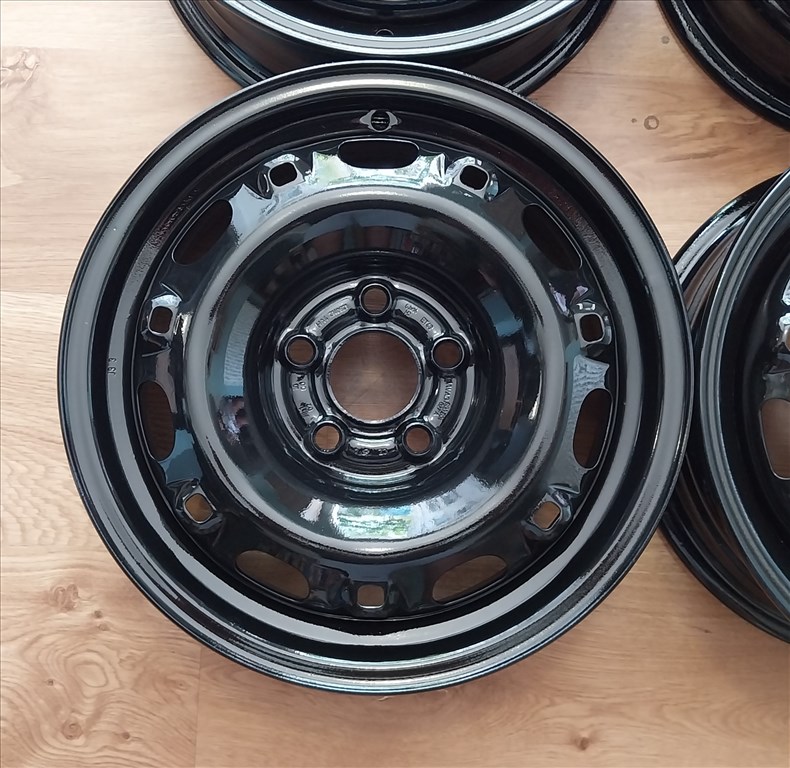 5x100 14" Skoda gyári lemezelni garnitúra - új állapotban. 2. kép