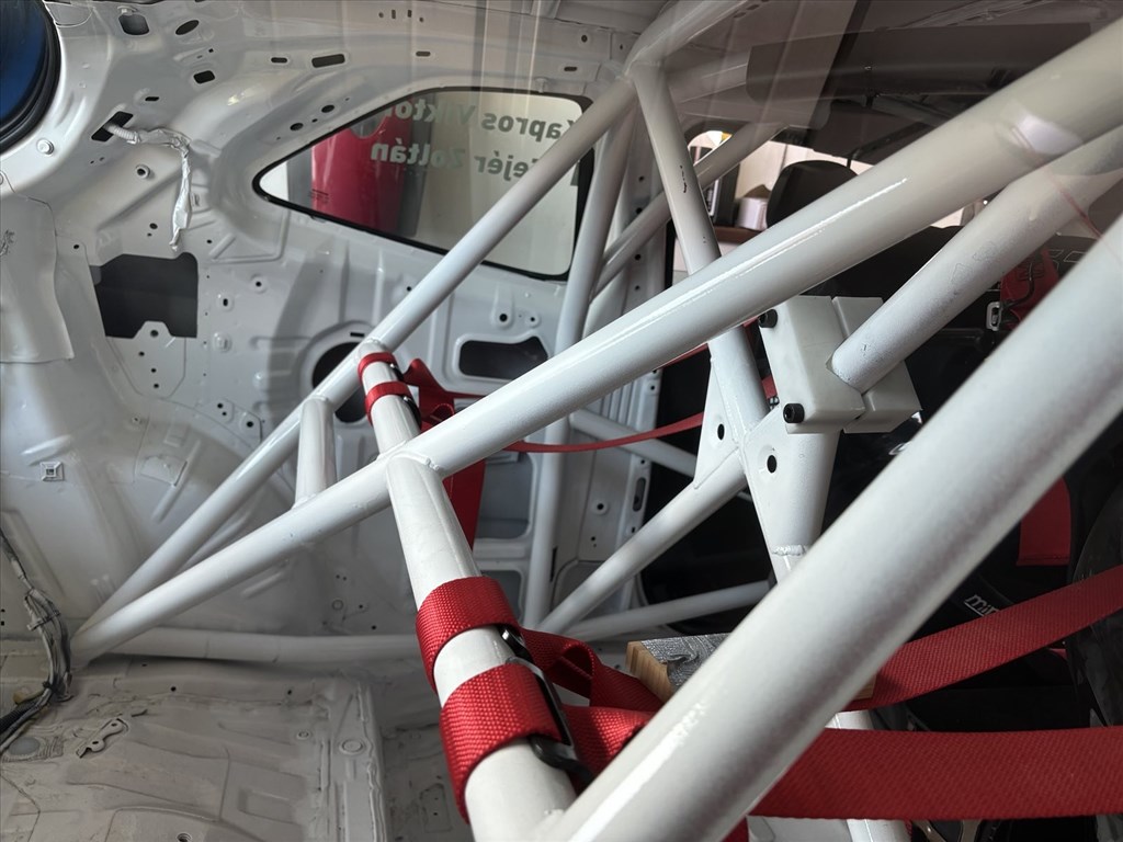 Honda Civic Fn2 type-R eladó 3. kép