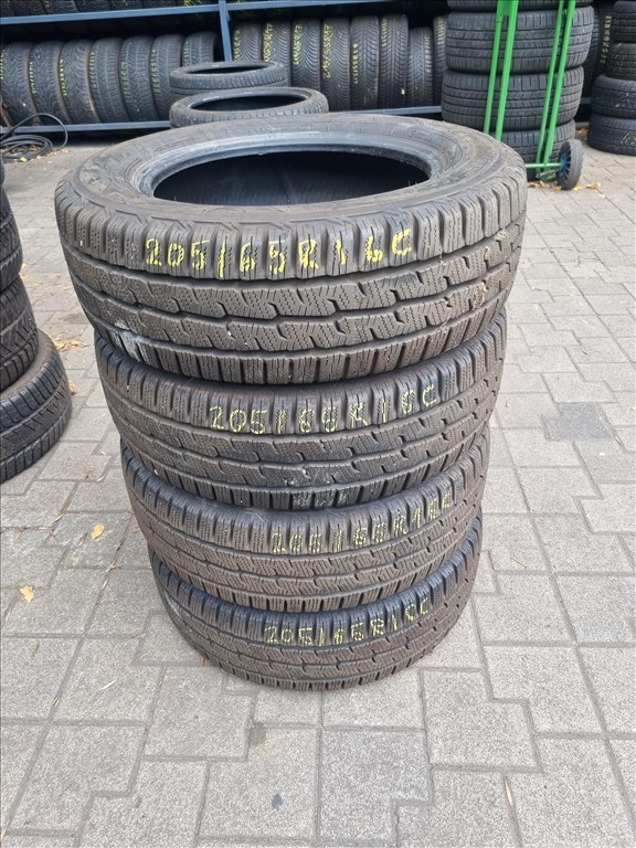  205/6516C" újszerű Toyo Tires Observe Van téli gumi 4db  1. kép