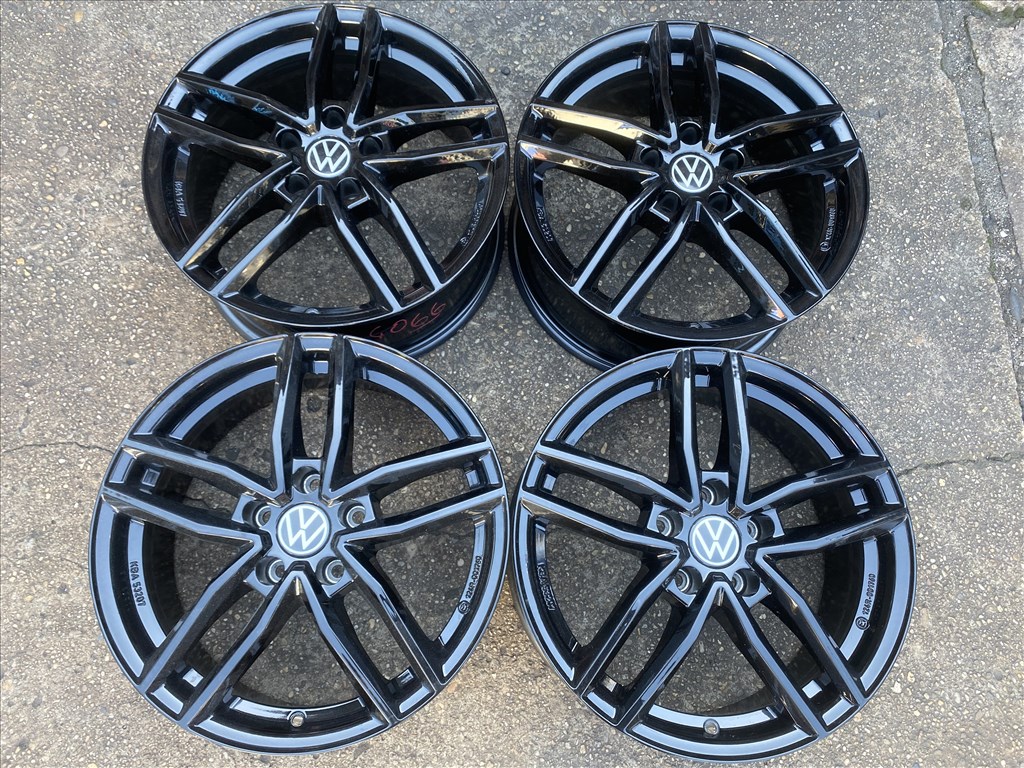 4db Dezent 17" VW - Skoda alufelni. (4066) 1. kép