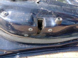 Toyota Corolla (E110) Jobb első Ajtózár *73881*