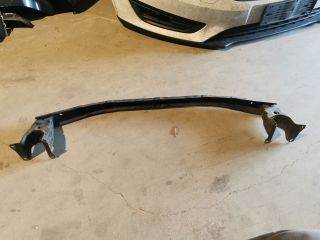 Kia Cee'd (ED) KIA CEED Első Lökhárító Merevítő (Fém)