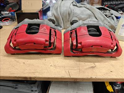 Seat León II,Altea, VW Golf V, VI, Skoda Octavia II, Audi A3 (8P) VW konszern (345mm) fékpár eladó!