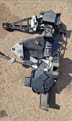 Ford Kuga Jobb-Bal első ajtózárak