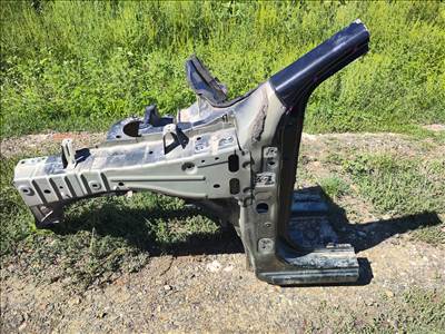 Nissan Qashqai (J10) bal első negyed 