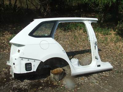 Skoda Fabia III Combi ScoutLine 1.0 MPI Kombi jobb hátsó sárvédő , nagy negyed 