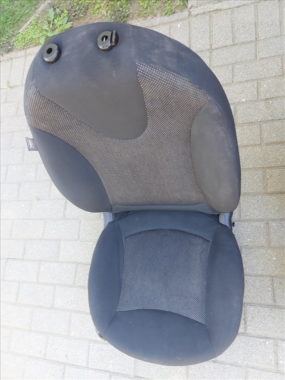 Mini Cooper R56 első ülés. Magasságállítós 2. kép