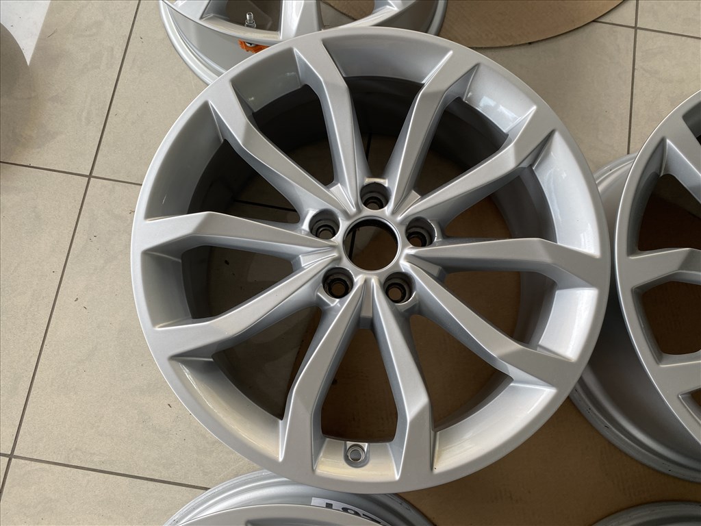 (3261) Audi 18 gyári alufelni felni, 5x112, A4 A6 7. kép