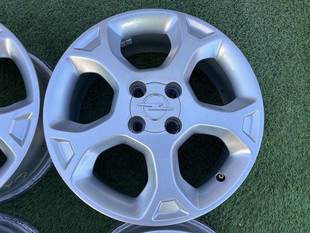 4x100 16" Opel gyári alufelni 6Jx16h2 ET49 4. kép