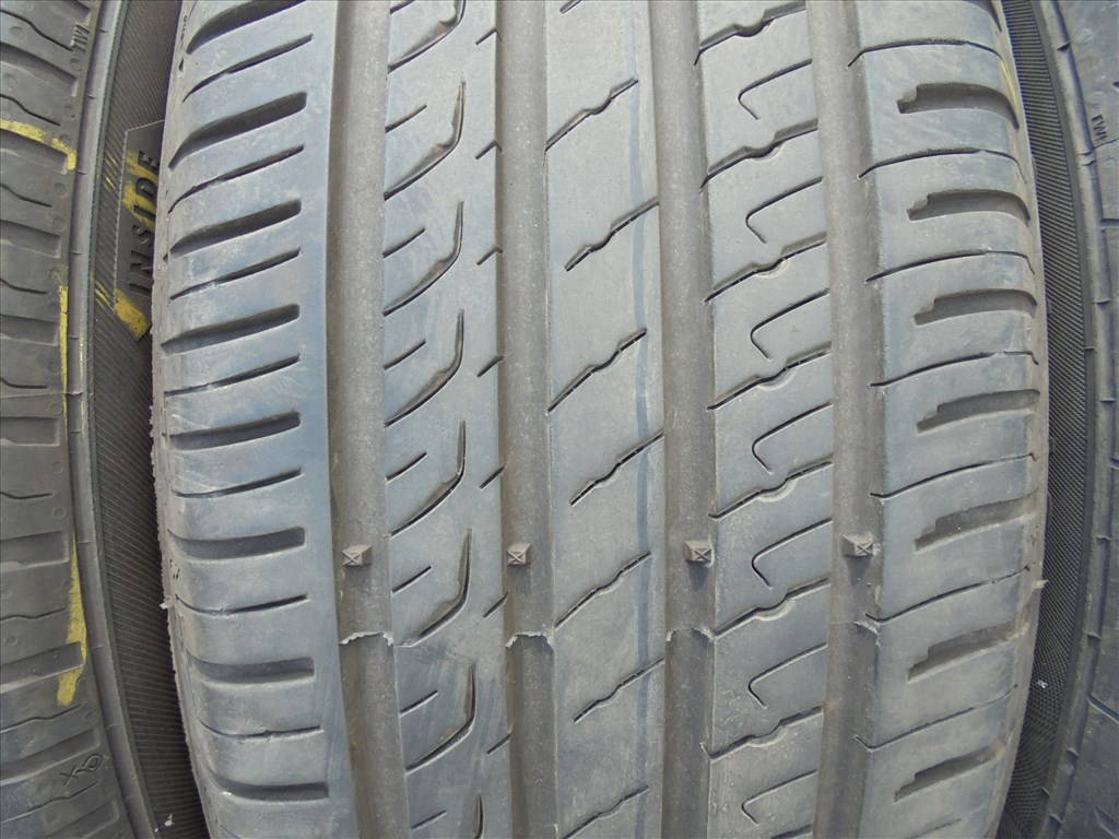 205/55 R 17" újszerű Barum nyári gumi eladó 2. kép