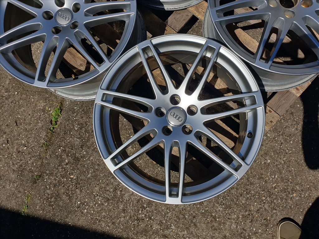 20" 5x112 Audi S-line 4. kép