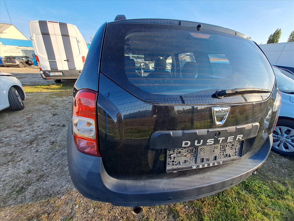 Bontásra: Dacia Duster I. Facelift 2015 1.5 Dci diesel, hátsó lökhárító  uu1hsdcl653207960  k9k-612-r330433 11. kép