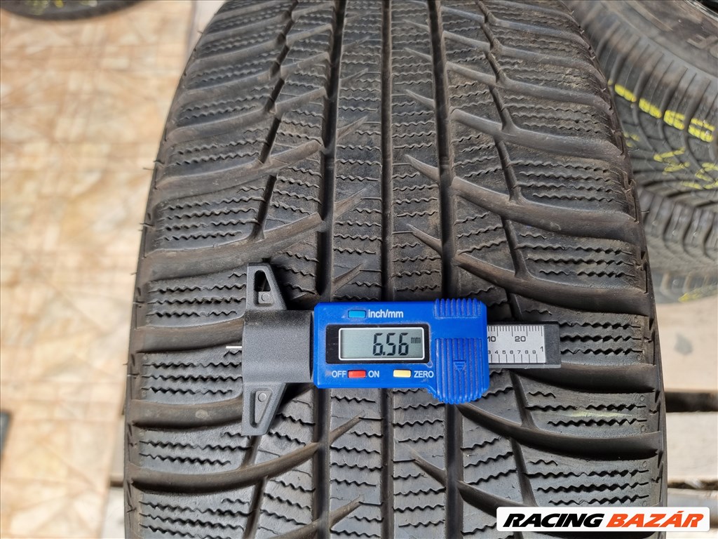 225/45R18 Bridgestone téli gumi 2db szinte újszerű állapotban eladó! 1. kép