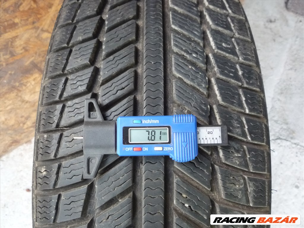 215/60R16C Syron téli gumi 2db teljesen újszerű állapotban eladó! 1. kép