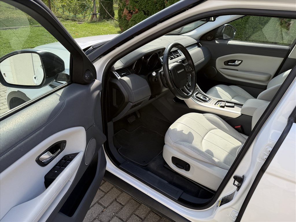 Eladó Land Rover Range Rover Evoque 2.0 Td4 Pure Automata+F1 4WD Facelift. 8. kép