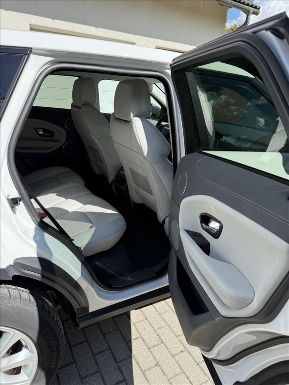 Eladó Land Rover Range Rover Evoque 2.0 Td4 Pure Automata+F1 4WD Facelift. 10. kép