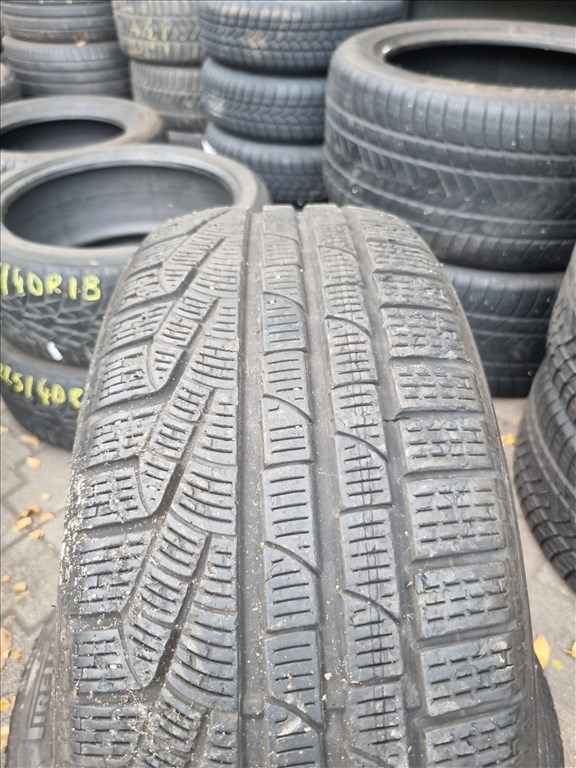  225/4518" újszerű Pirelli Sottozero Winter Serie II  téli gumi 2db  4. kép