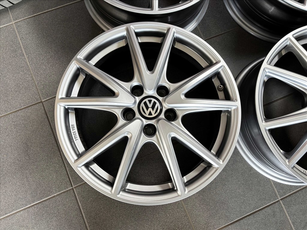 VW 17" 5x112 alufelni szett eladó 17 coll Golf Passat Tiguan T rock 2. kép