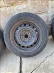 5x100 lyukosztású 15" használt lemezfelni, rajta 195/60 használt nyári gumi gumi
